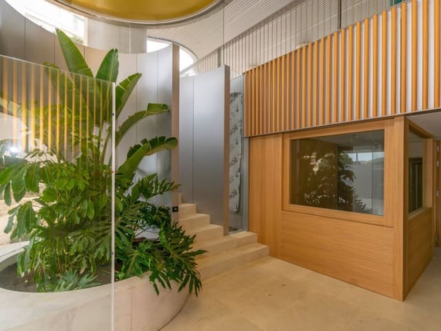 3 soveværelse Lejlighed til salg i Pueblo, Calpe / Calp - € 1.600.000 (Ref: 9703560)