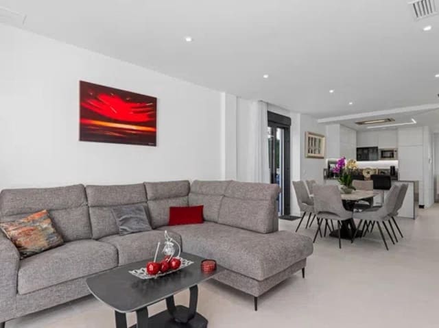 4 quarto Casa em Banda para venda em Guardamar Playa, Guardamar del Segura - 507 000 € (Ref: 9703710)