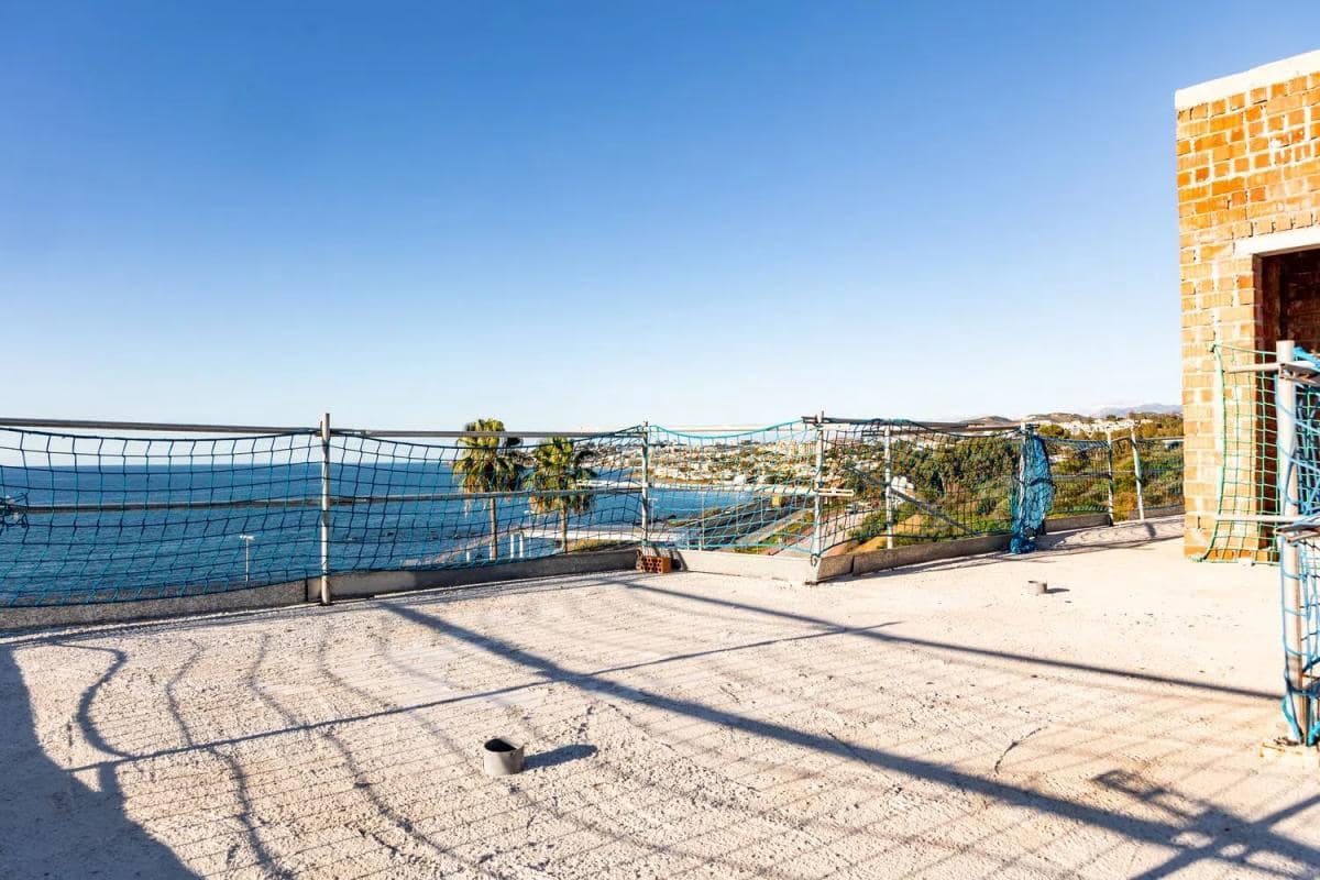 Chalet de 3 habitaciones en Mijas en venta - 1.650.000 € (Ref: 9703814)