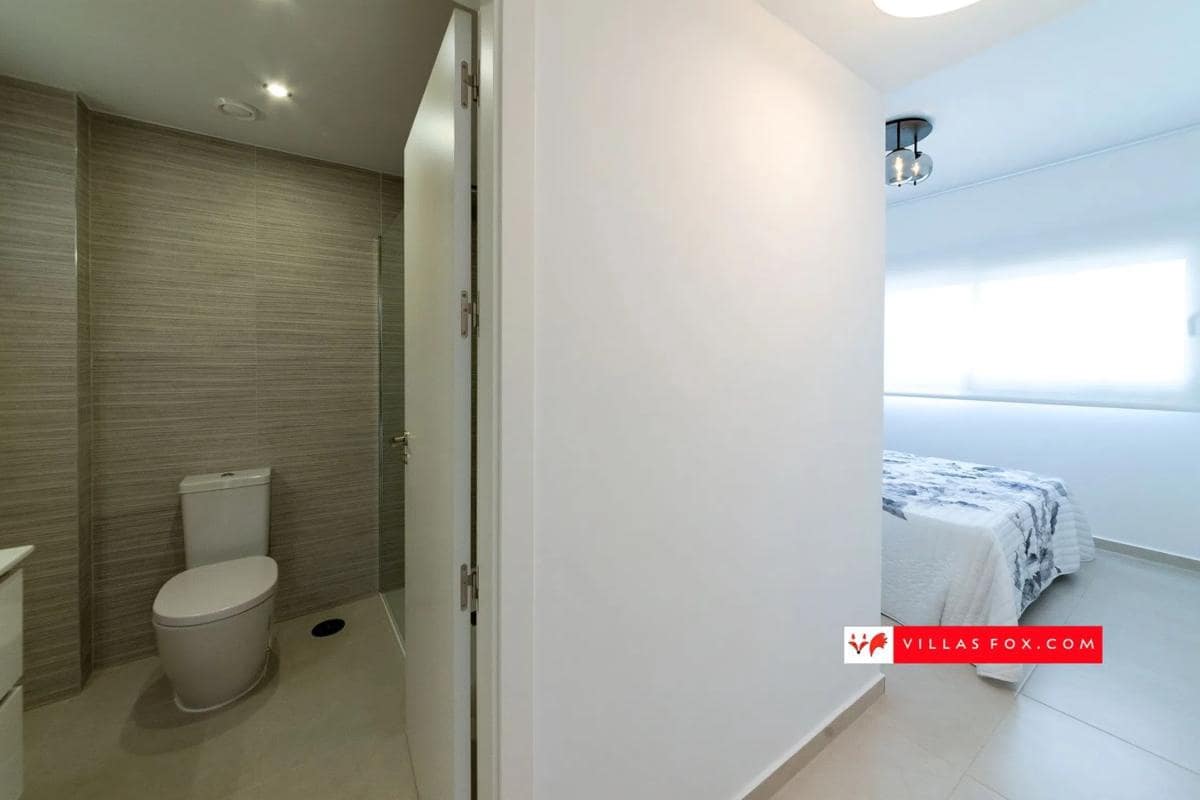 Apartamento de 3 habitaciones en San Miguel de Salinas en venta - 276.000 € (Ref: 9703866)