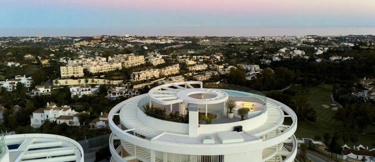 Apartamento de 3 habitaciones en Benahavís en venta - 2.250.000 € (Ref: 9703989)