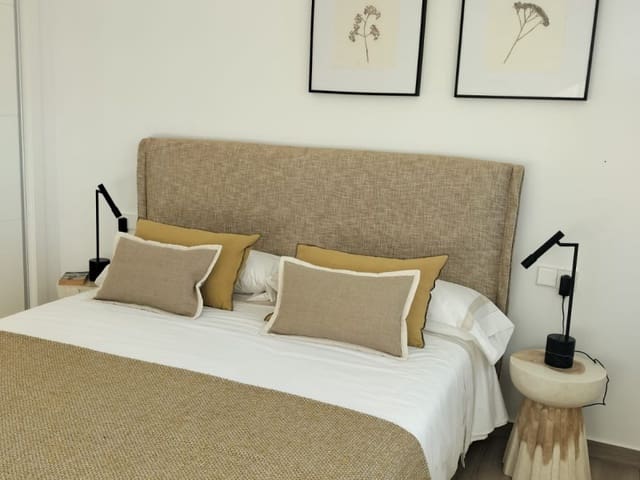 2 Zimmer Apartment zu verkaufen in Orihuela ciudad, Orihuela - 309.900 € (Ref: 9703997)