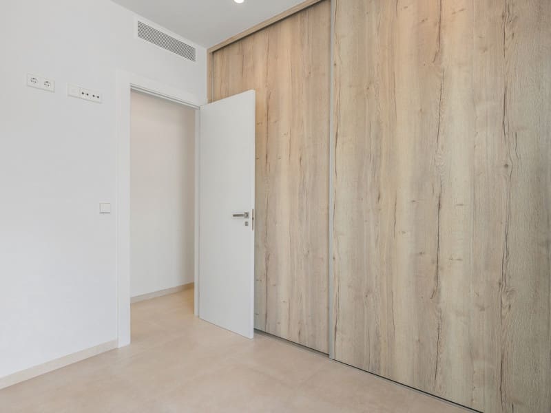 Chalet de 3 habitaciones en Los Alcázares en venta - 479.900 € (Ref: 9704022)