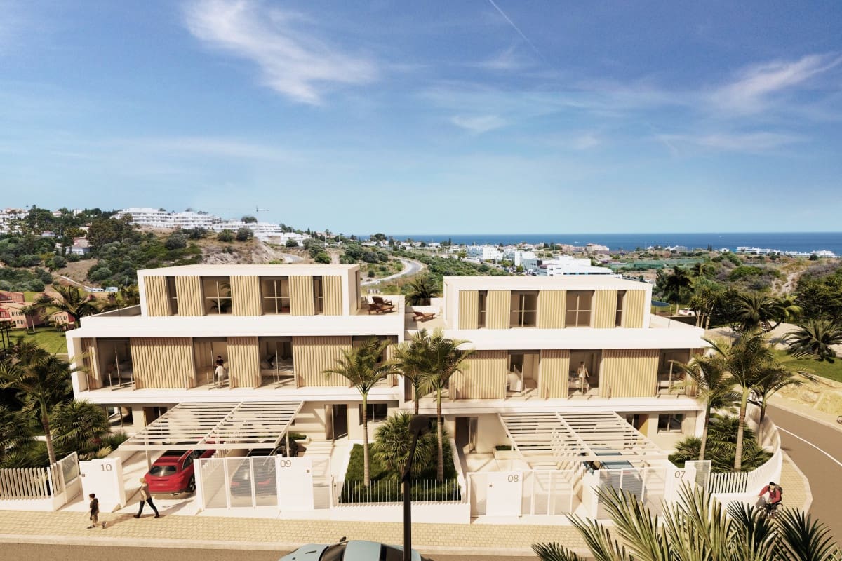 4 chambre Maison de Ville à vendre à Estepona - 730 000 € (Ref: 9704074)