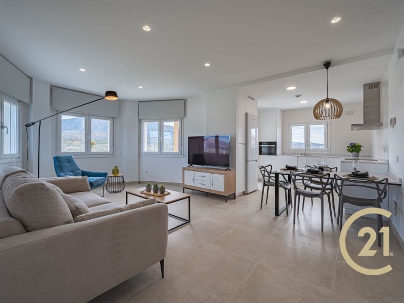 3 sovrum Villa till salu i Vinuela - 365 000 € (Ref: 9704130)