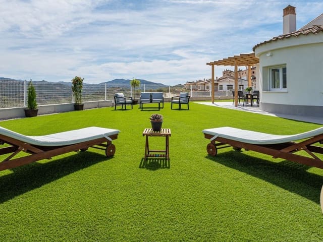 3 sovrum Villa till salu i Viñuela - 365 000 € (Ref: 9704130)