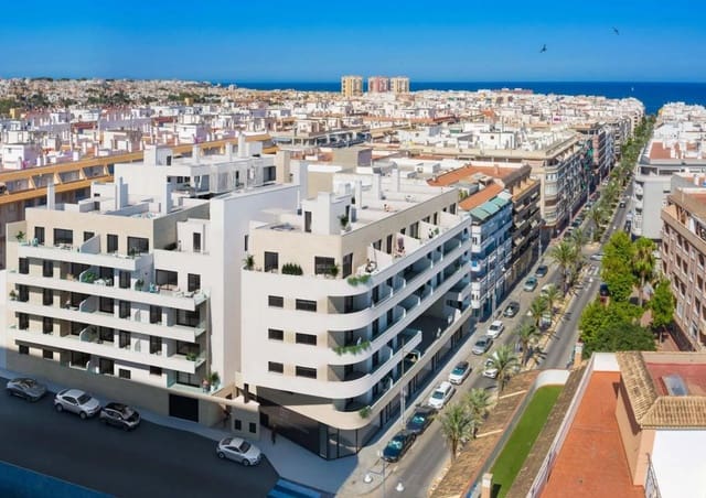 3 quarto Apartamento para venda em Las Piscinas Naturales, Torrevieja - 450 000 € (Ref: 9704260)
