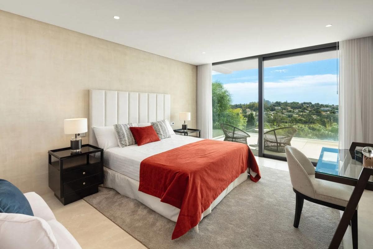 Chalet de 7 habitaciones en Benahavís en venta - 6.950.000 € (Ref: 9704267)