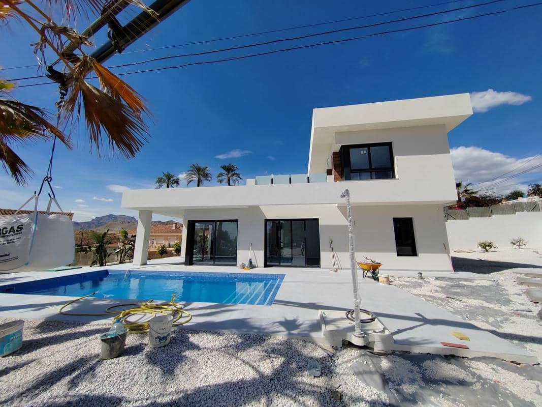 3 soveværelse Villa til salg i Busot med swimmingpool - € 599.000 (Ref: 9704377)