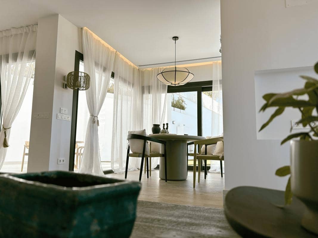 3 bedroom Townhouse for sale in Malaga city - € 1,650,000 (Ref: 9706481)