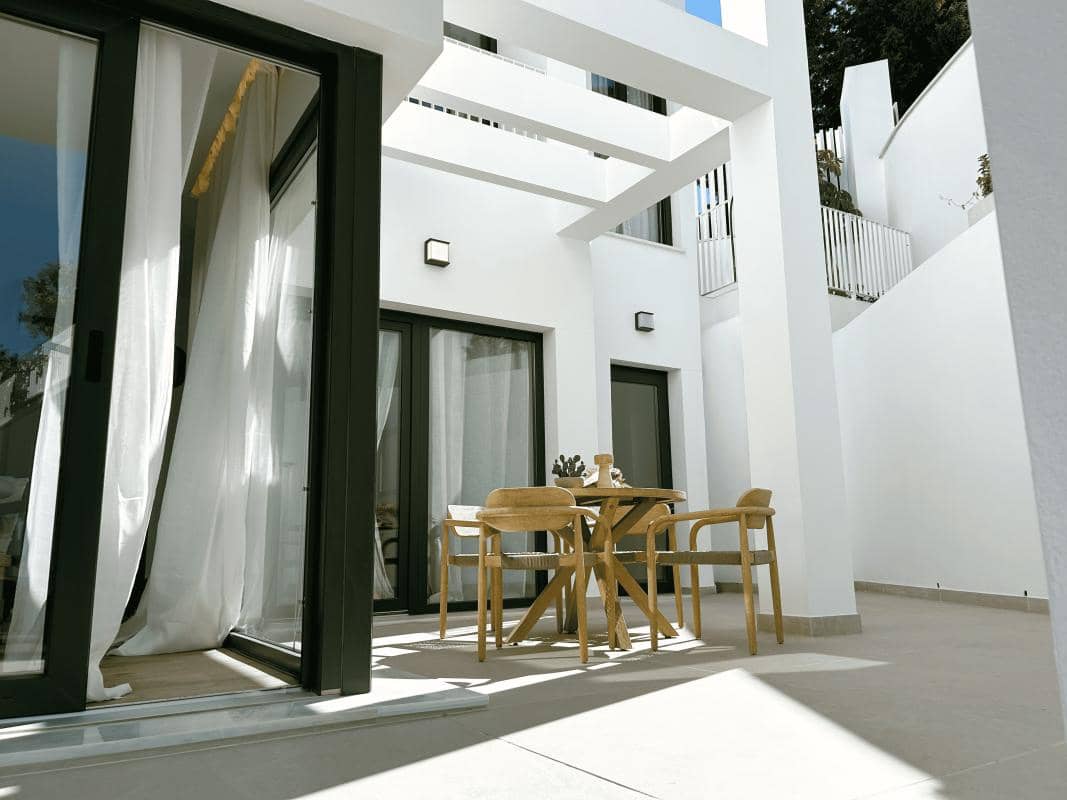 3 bedroom Townhouse for sale in Malaga city - € 1,650,000 (Ref: 9706481)