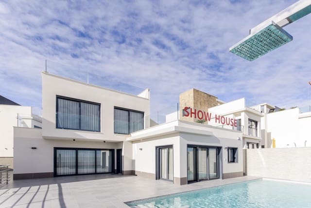 3 Zimmer Villa zu verkaufen in San Miguel de Salinas - 1.250.000 € (Ref: 9706525)