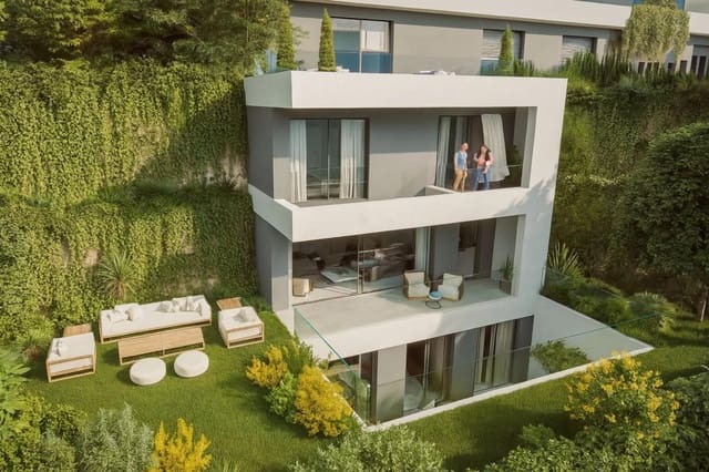 4 bedroom Villa for sale in Castillo Sohail, Fuengirola - € 939,620 (Ref: 9706737)