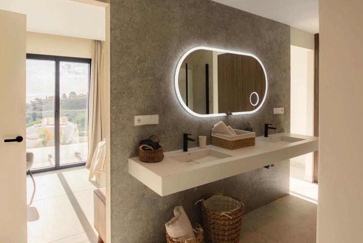 3 bedroom Villa for sale in Mojacar - € 1,100,000 (Ref: 9707324)