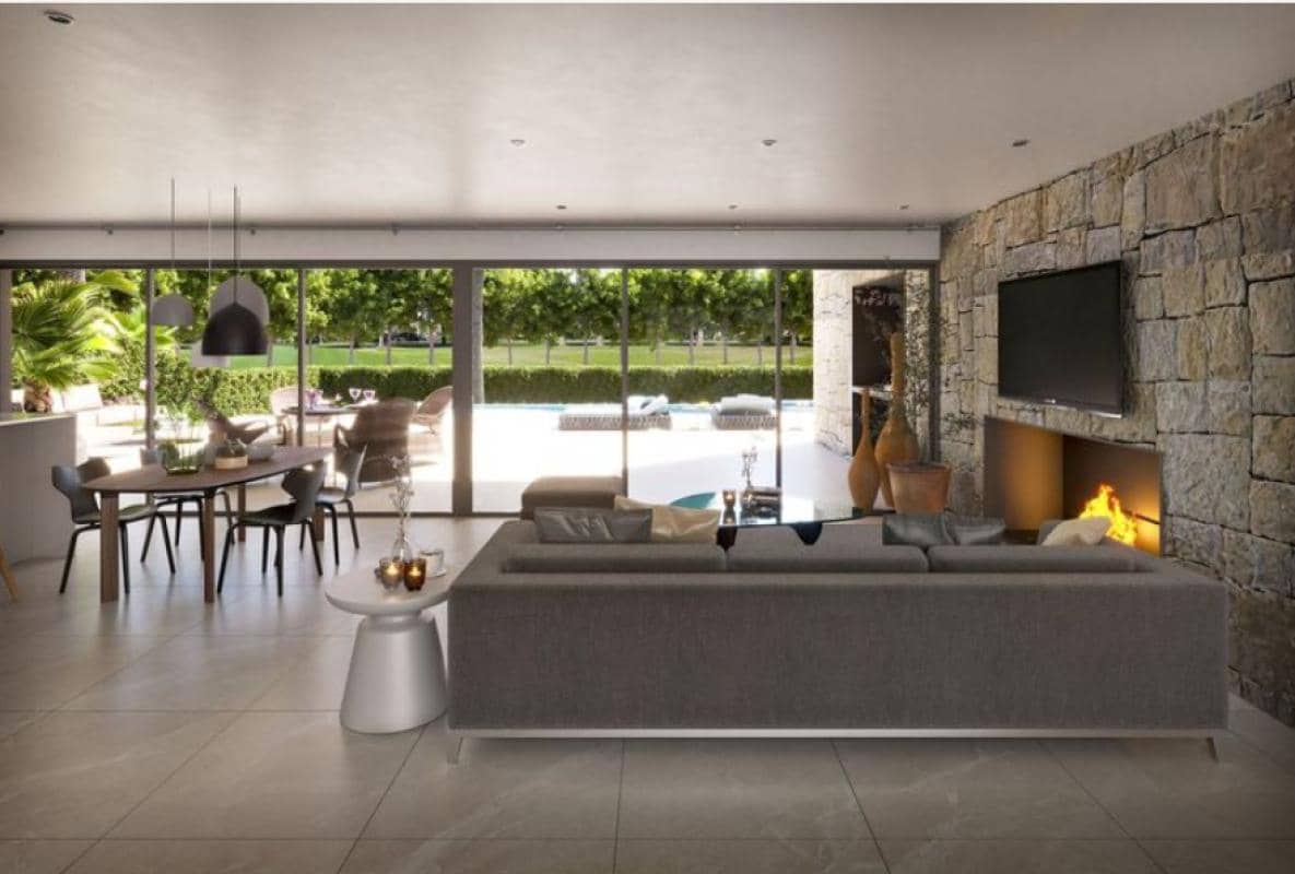 4 bedroom Villa for sale in Cuevas del Almanzora - € 950,000 (Ref: 9707345)