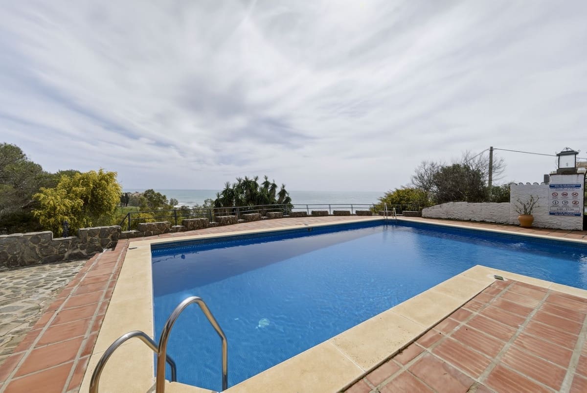 1 bedroom Apartment for sale in Benalmadena - € 275,000 (Ref: 9714316)