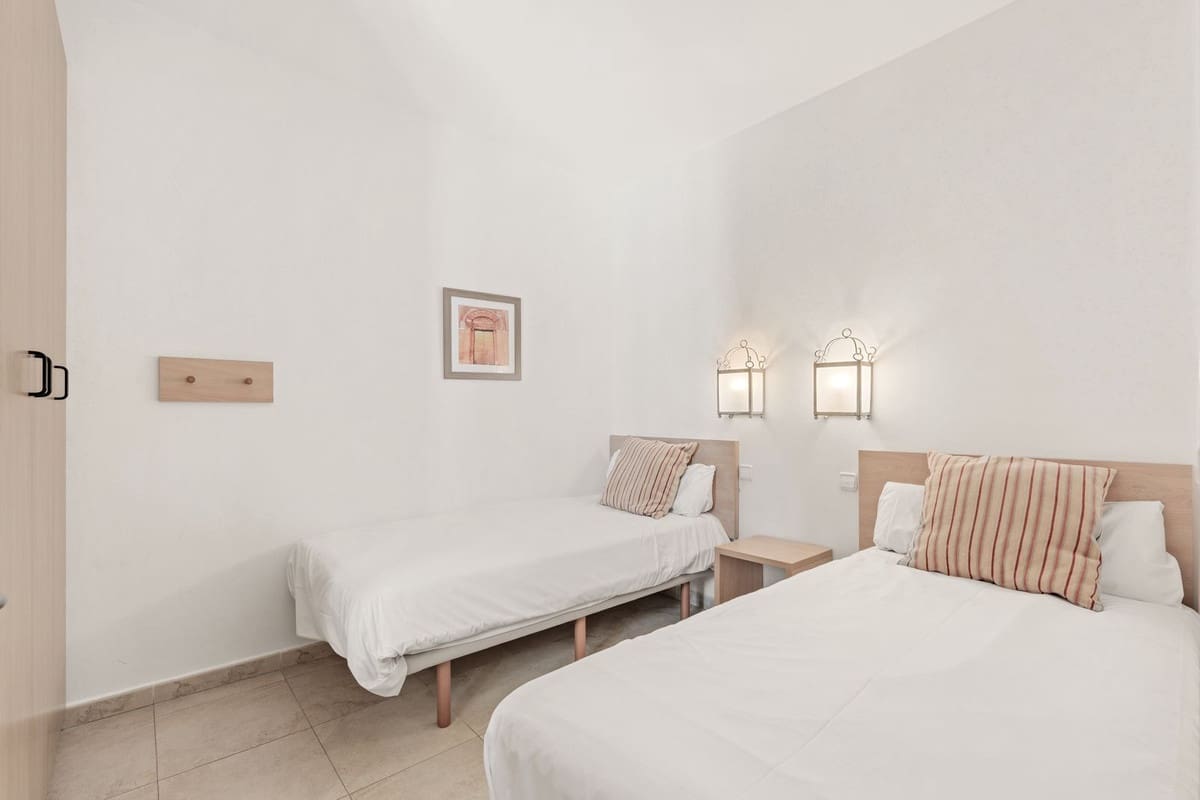 2 quarto Apartamento para venda em Manilva com garagem - 200 000 € (Ref: 9714320)