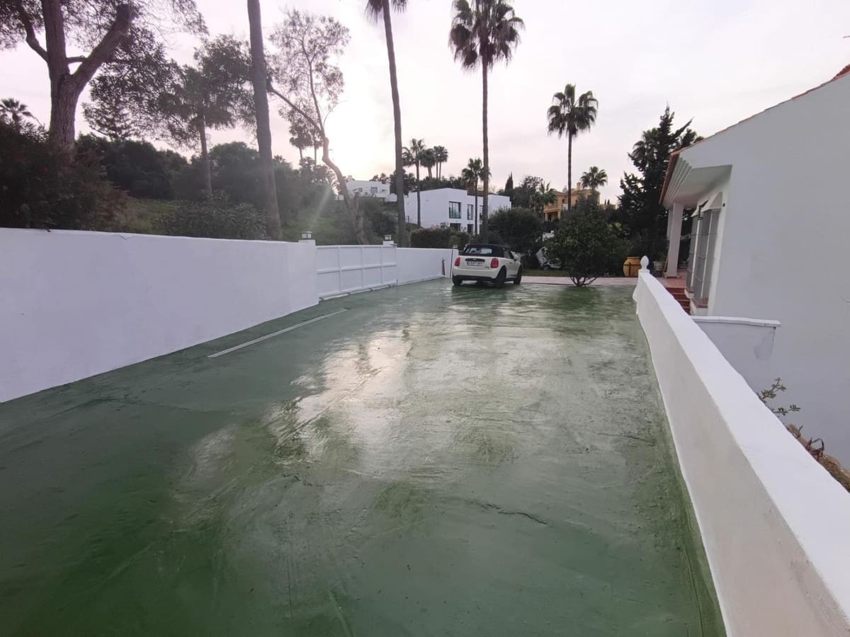 5 slaapkamer Villa te koop in Cajiz - € 1.080.000 (Ref: 9719202)