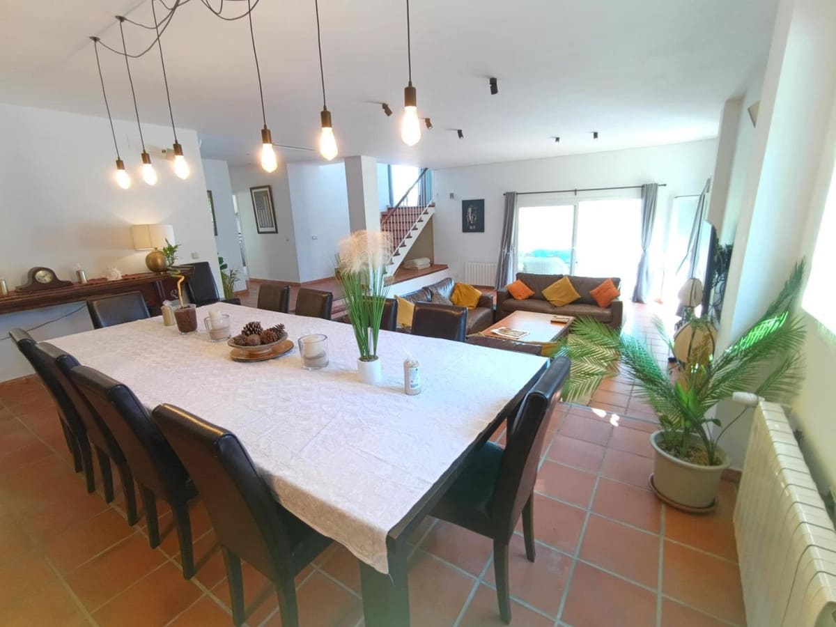 5 slaapkamer Villa te koop in Cajiz - € 1.080.000 (Ref: 9719202)