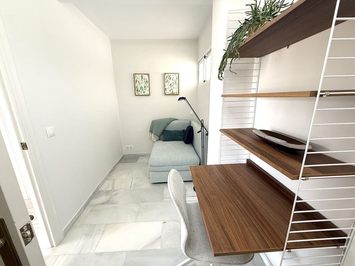 2 soverom Leilighet til salgs i San Pedro de Alcantara med garasje - € 420 000 (Ref: 9719203)