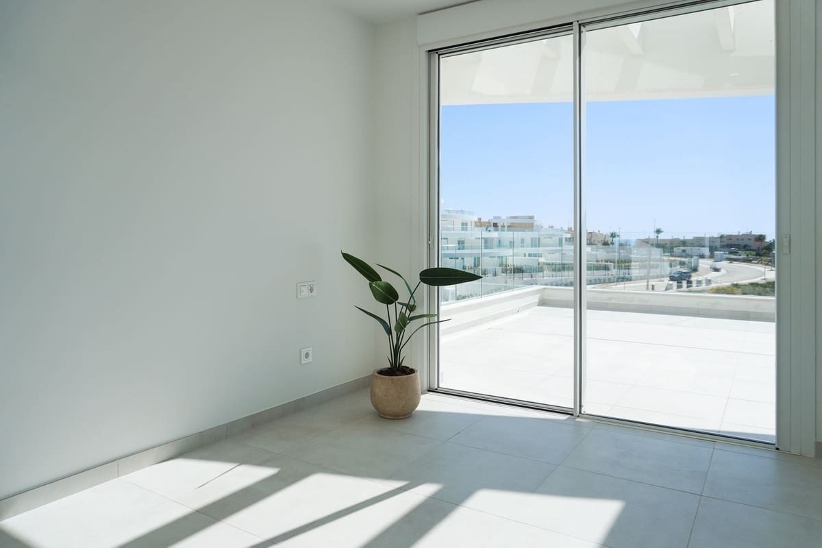 Apartamento de 3 habitaciones en La Cala de Mijas en venta con garaje - 1.200.000 € (Ref: 9719204)