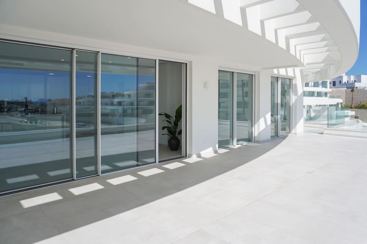 Apartamento de 3 habitaciones en La Cala de Mijas en venta con garaje - 1.200.000 € (Ref: 9719204)