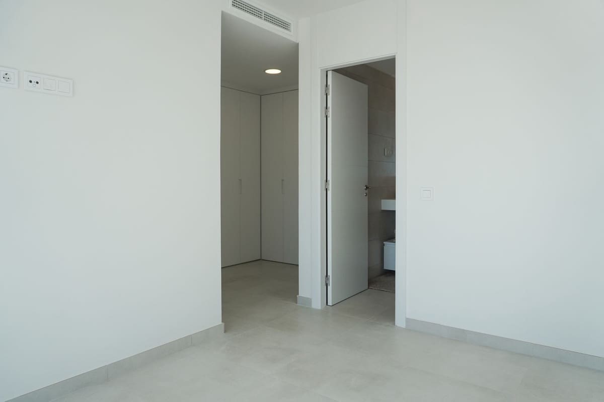 Apartamento de 3 habitaciones en La Cala de Mijas en venta con garaje - 1.200.000 € (Ref: 9719204)