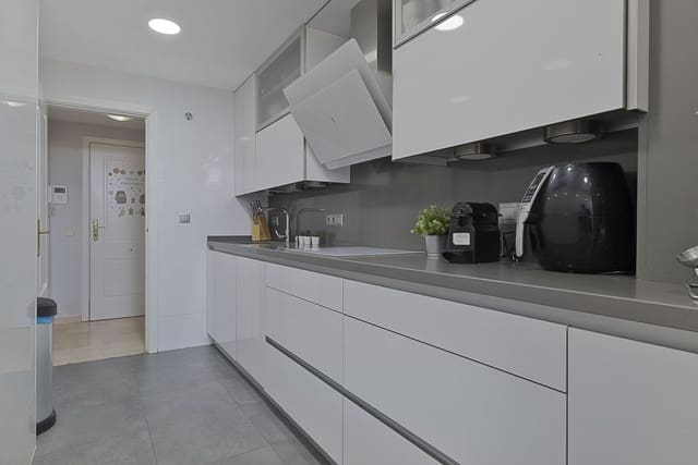 2 soverom Leilighet til salgs i Hacienda Torrequebrada, Benalmádena - € 390 000 (Ref: 9719207)