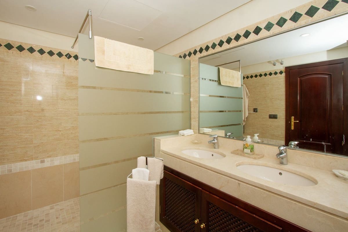 Ático de 3 habitaciones en La Mairena en venta con garaje - 595.000 € (Ref: 9720958)