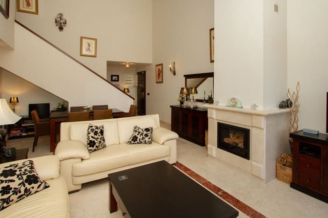 Ático de 3 habitaciones en La Mairena, Ojen en venta con garaje - 595.000 € (Ref: 9720958)