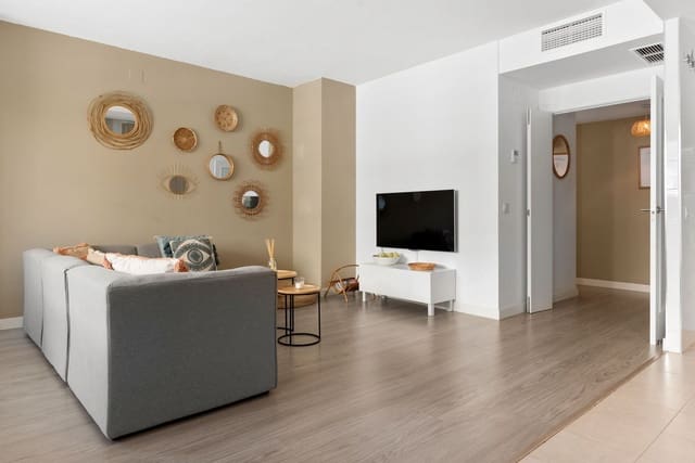 3 bedroom Apartment for sale in Parque Central, Estepona with garage - € 410,000 (Ref: 9726211)