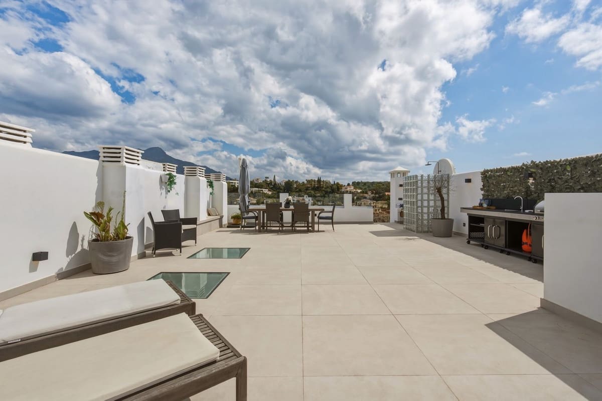 2 Zimmer Penthouse zu verkaufen in La Quinta - 769.000 € (Ref: 9726212)