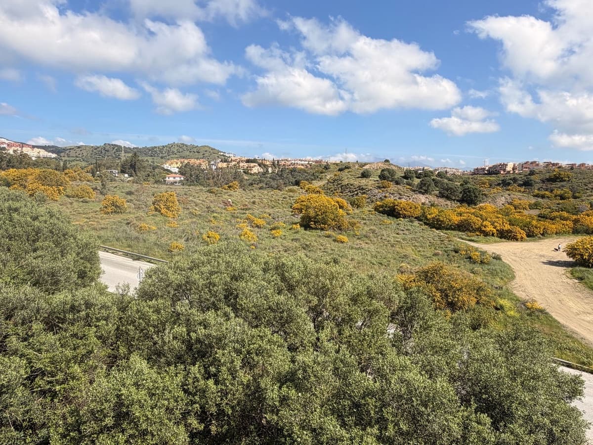 Casa de 4 habitaciones en Calahonda en venta con garaje - 550.000 € (Ref: 9726215)