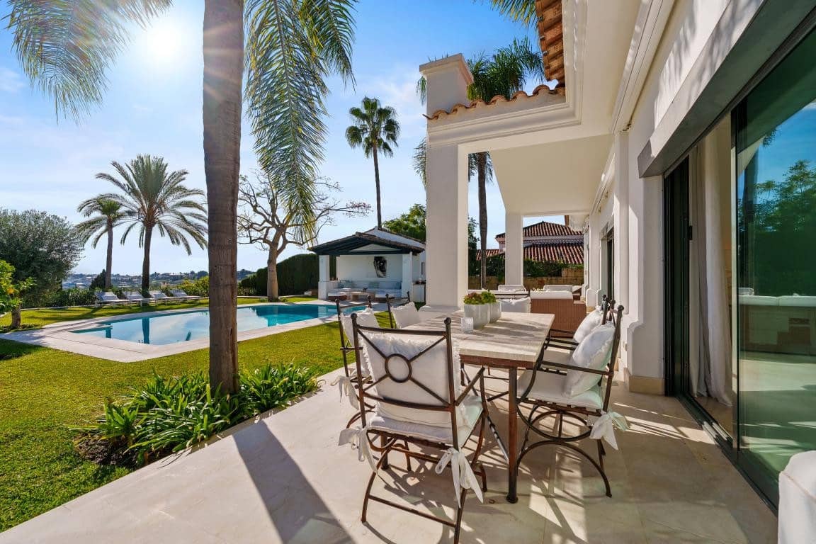 4 soverom Villa til salgs i Nueva Andalucia - € 4 390 000 (Ref: 9727680)