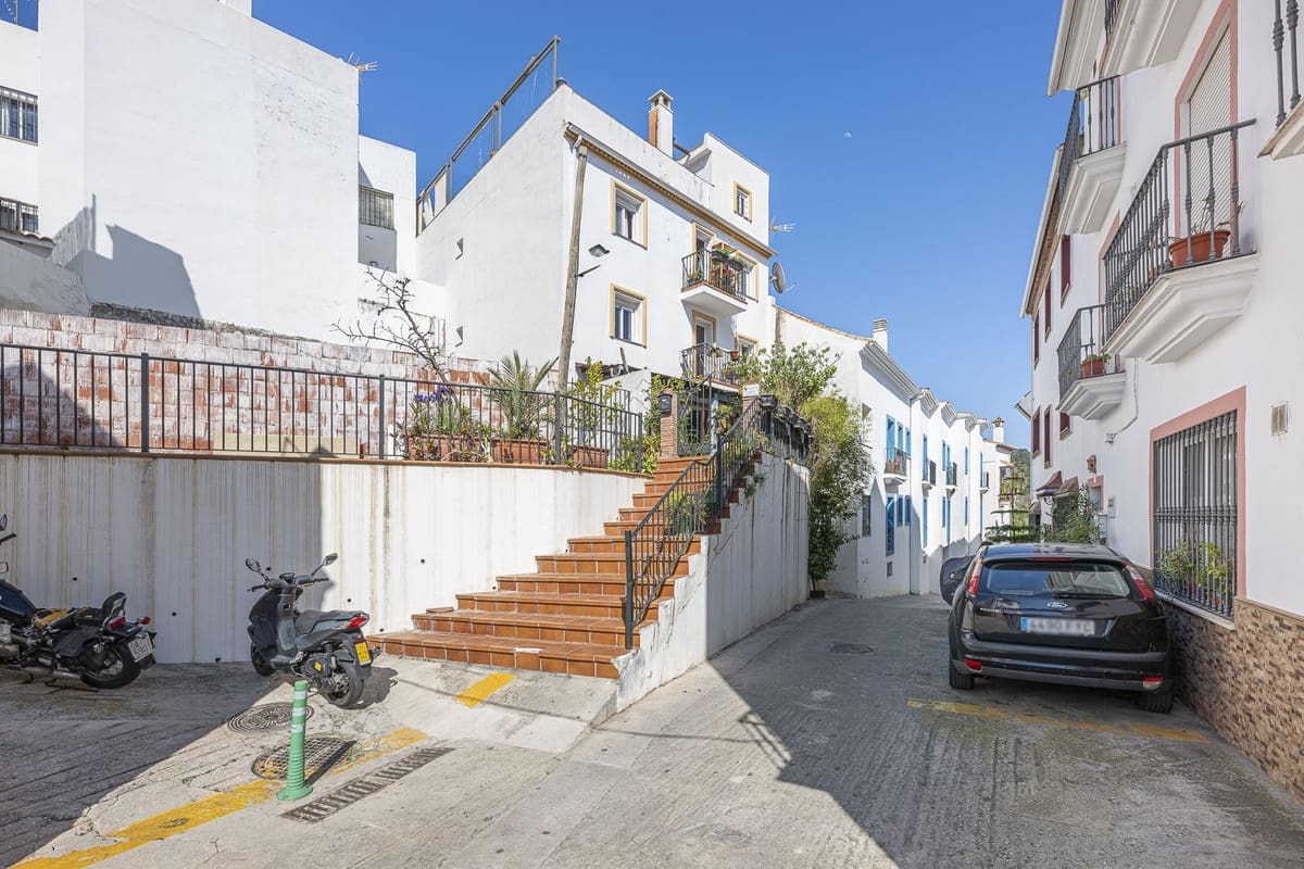 2 sovrum Takvåning till salu i Ojen - 300 000 € (Ref: 9734175)