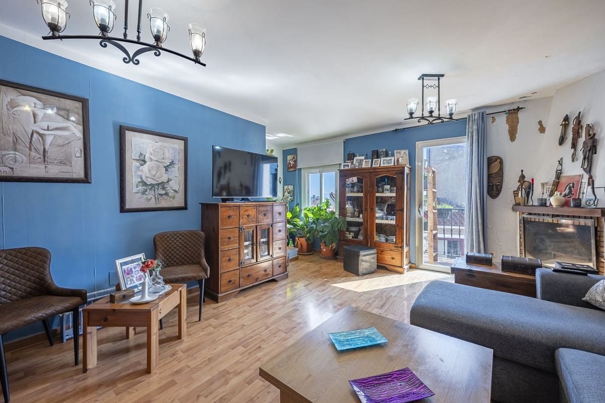 2 sovrum Takvåning till salu i Ojen - 300 000 € (Ref: 9734175)