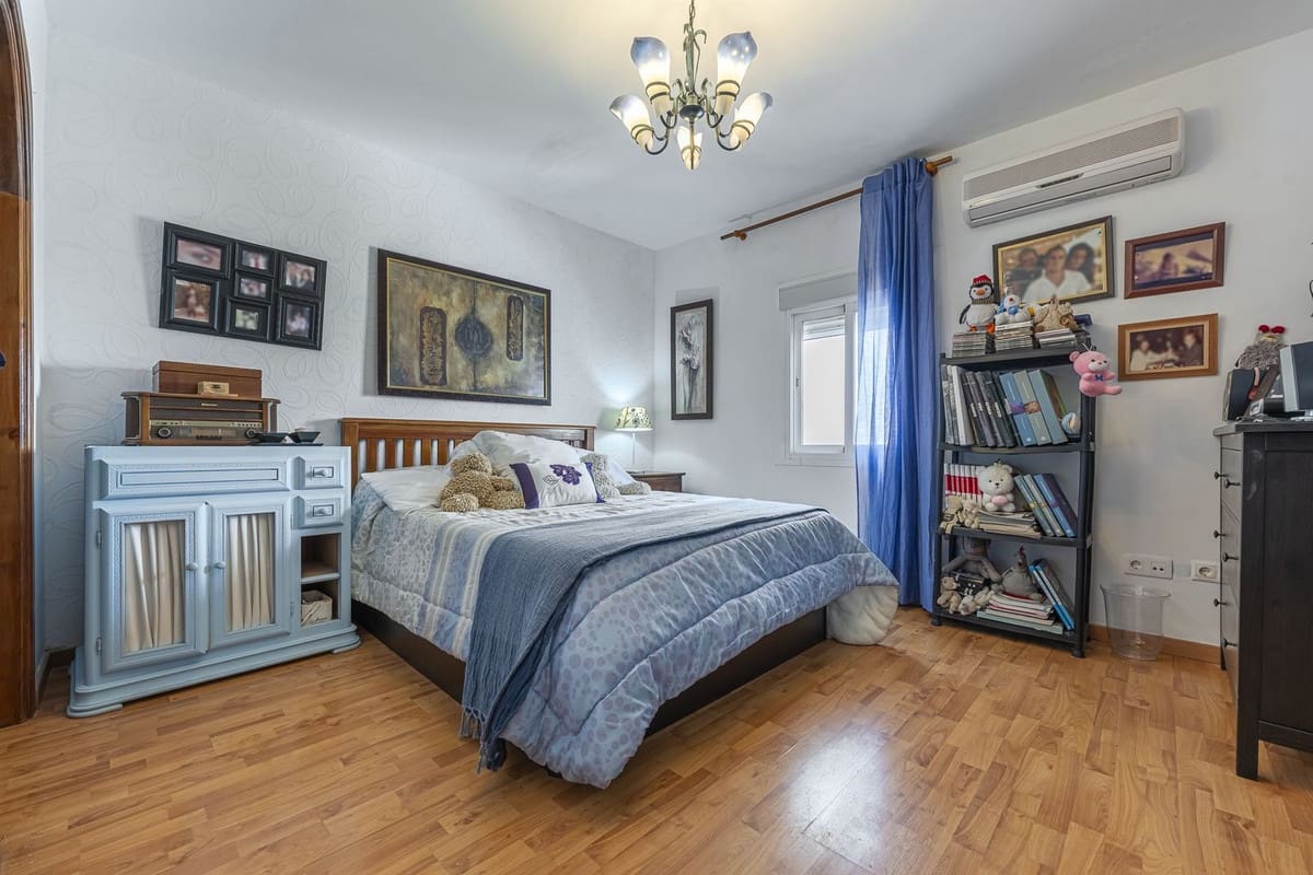 2 sovrum Takvåning till salu i Ojen - 300 000 € (Ref: 9734175)