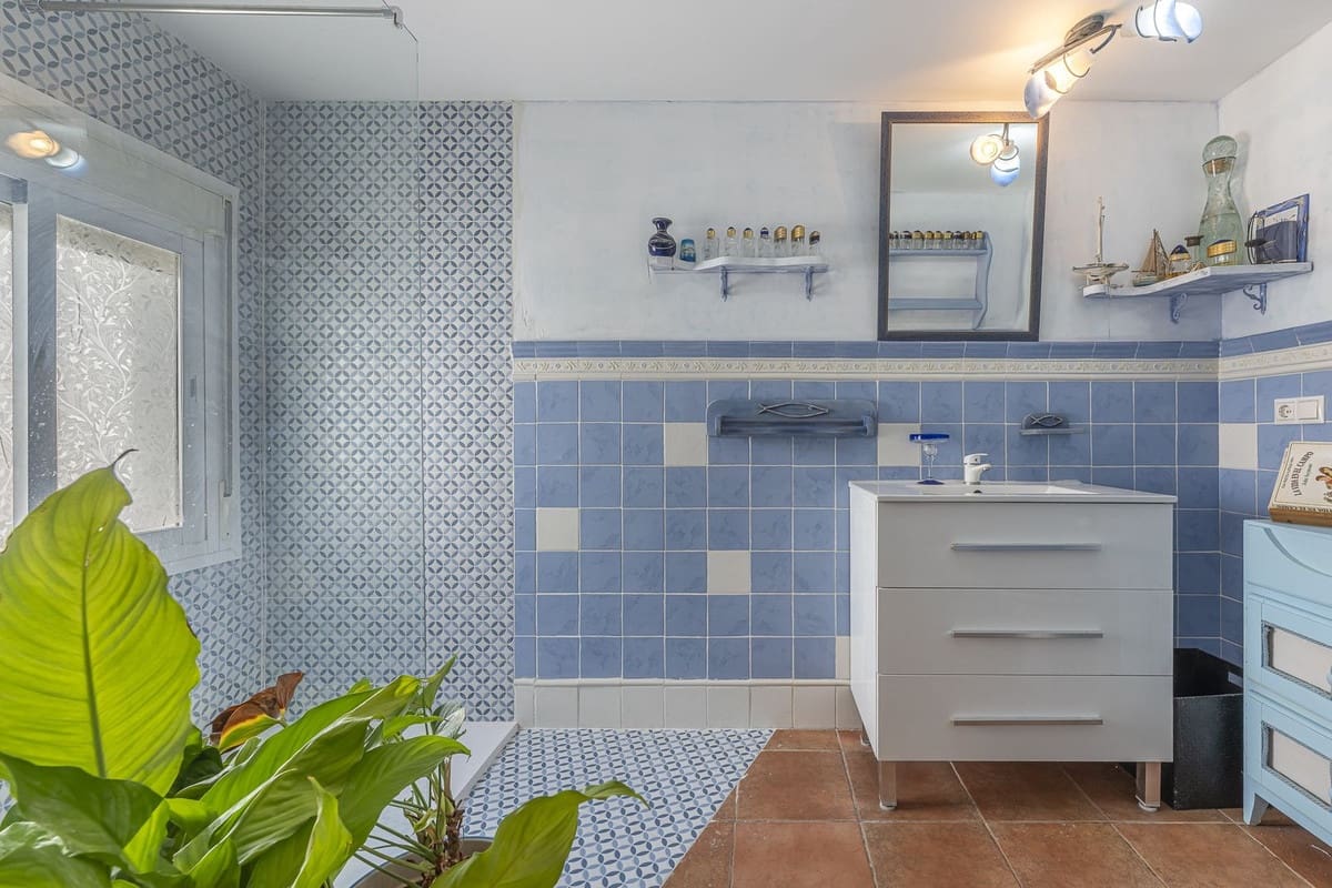 2 sovrum Takvåning till salu i Ojen - 300 000 € (Ref: 9734175)