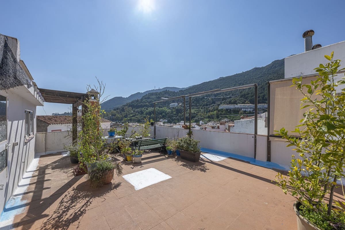 2 sovrum Takvåning till salu i Ojen - 300 000 € (Ref: 9734175)