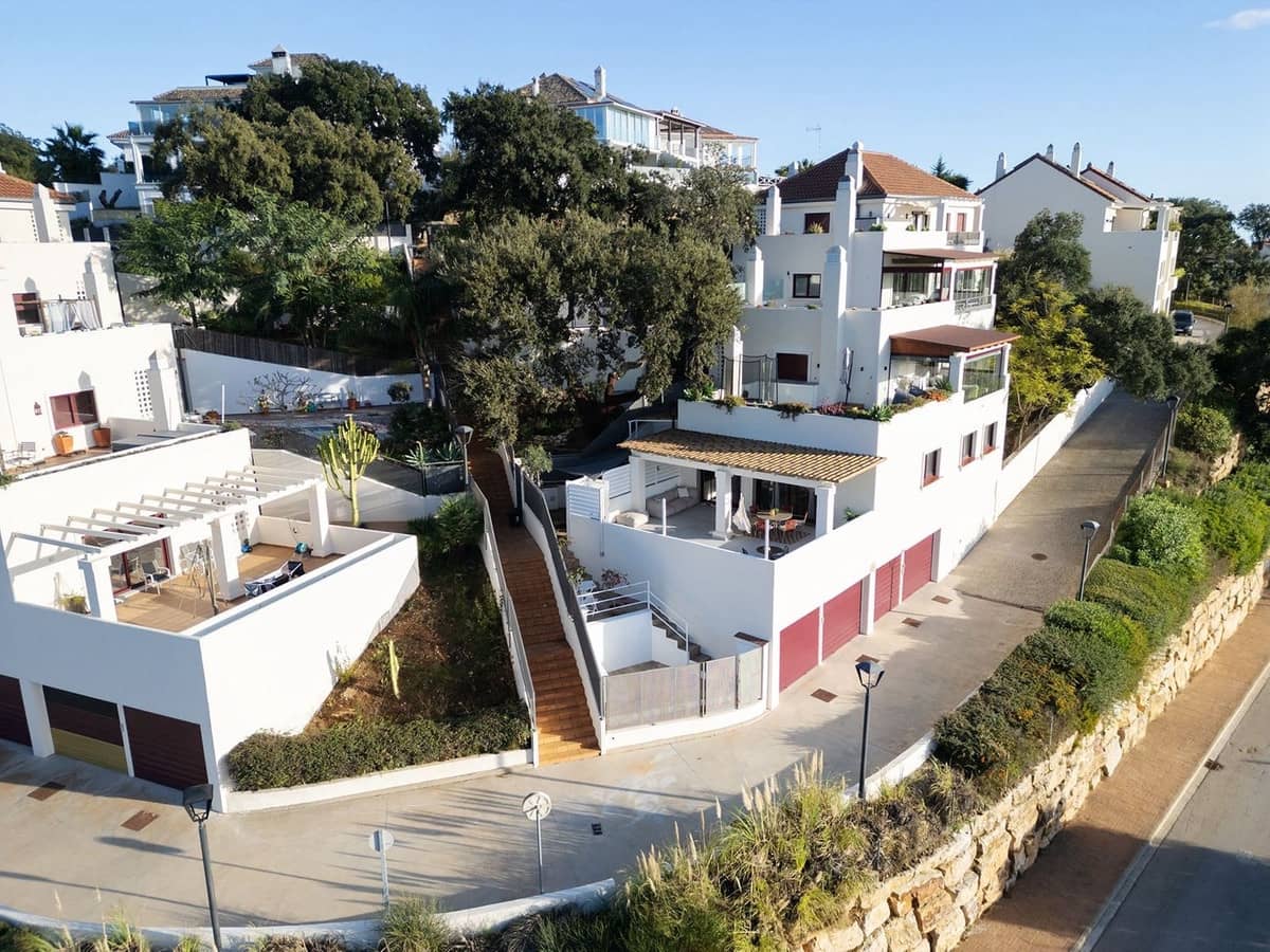 3 soverom Hus til salgs i La Mairena - € 564 000 (Ref: 9734176)