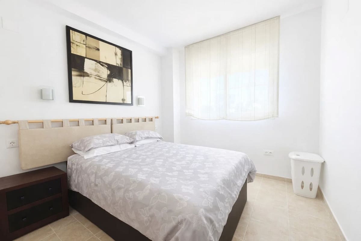 Apartamento de 2 habitaciones en Bahia de Casares en venta con garaje - 265.000 € (Ref: 9734177)
