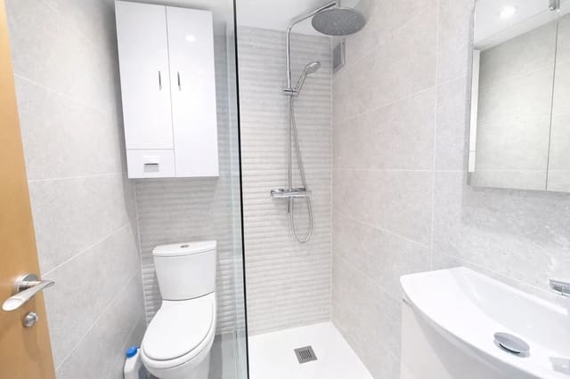 2 Zimmer Apartment zu verkaufen in Bahia de Casares, Casares mit Garage - 265.000 € (Ref: 9734177)