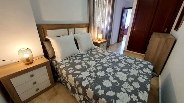 2 quarto Apartamento para venda em Castillo Sohail, Fuengirola - 299 000 € (Ref: 9734180)