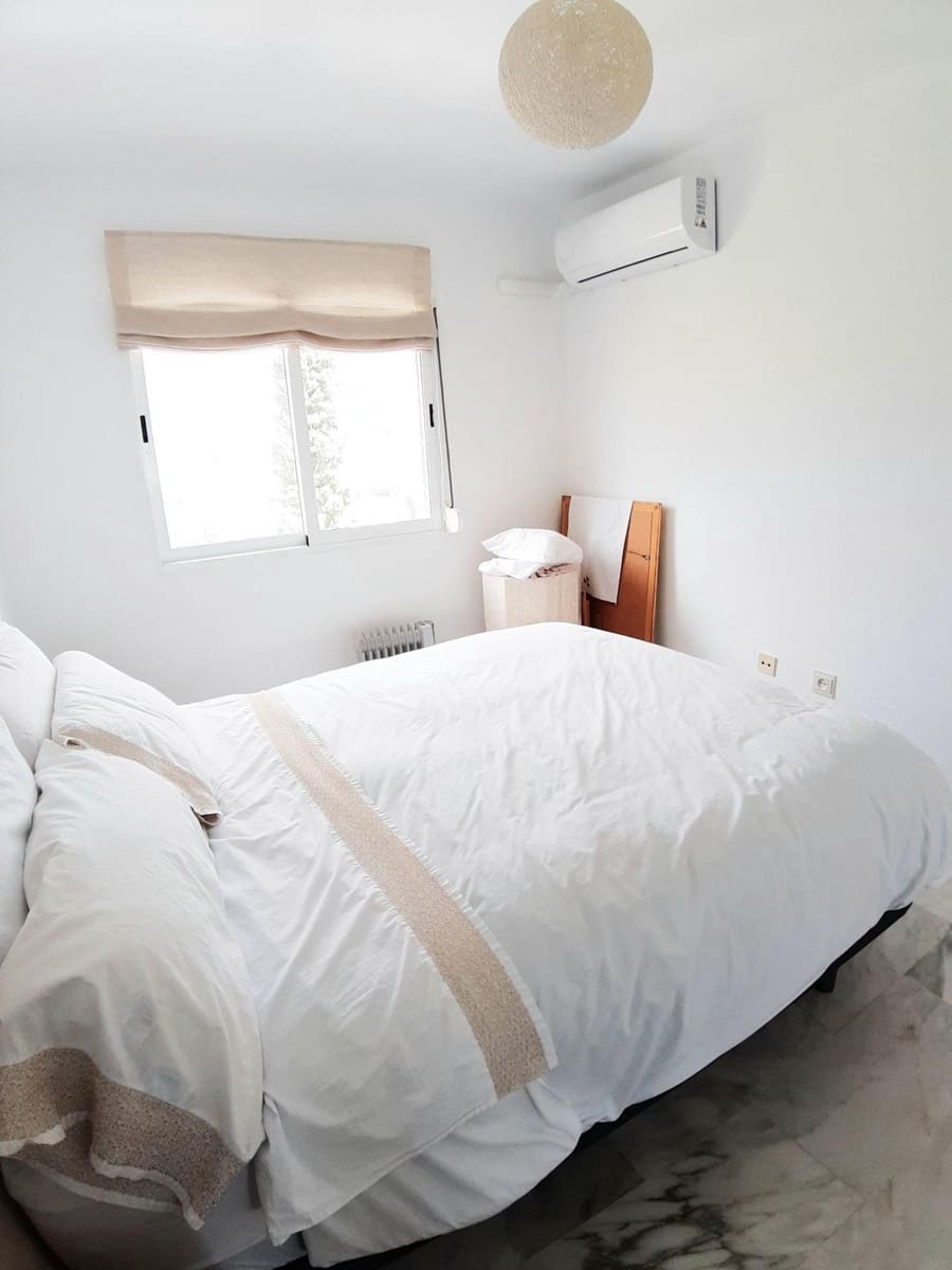 2 bedroom Apartment for sale in Mijas with garage - € 265,000 (Ref: 9737364)