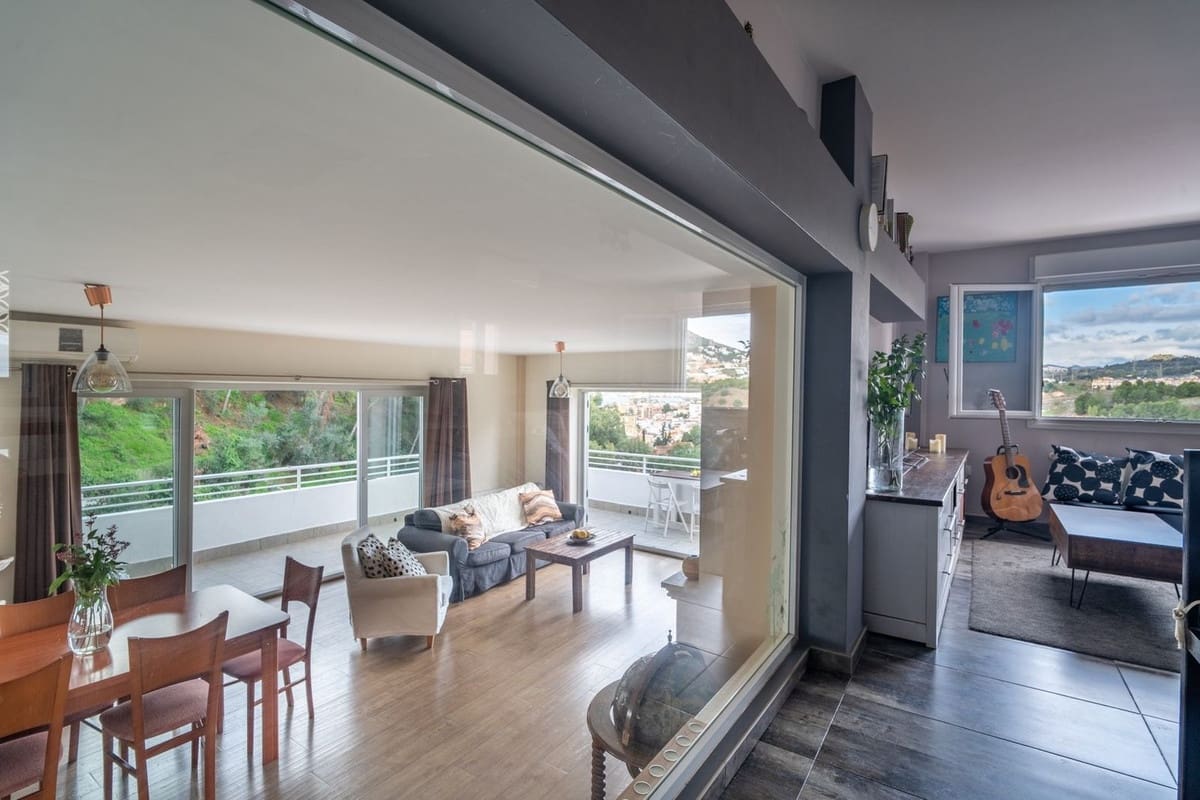 7 bedroom Villa for sale in Malaga city - € 1,100,000 (Ref: 9737367)