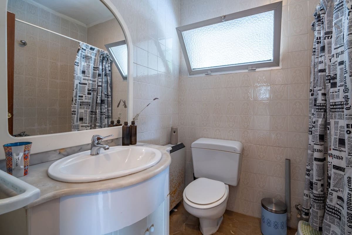 7 bedroom Villa for sale in Malaga city - € 1,100,000 (Ref: 9737367)