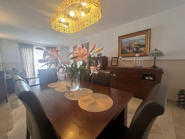 2 chambre Appartement à vendre à Calahonda, Mijas avec garage - 369 000 € (Ref: 9741402)