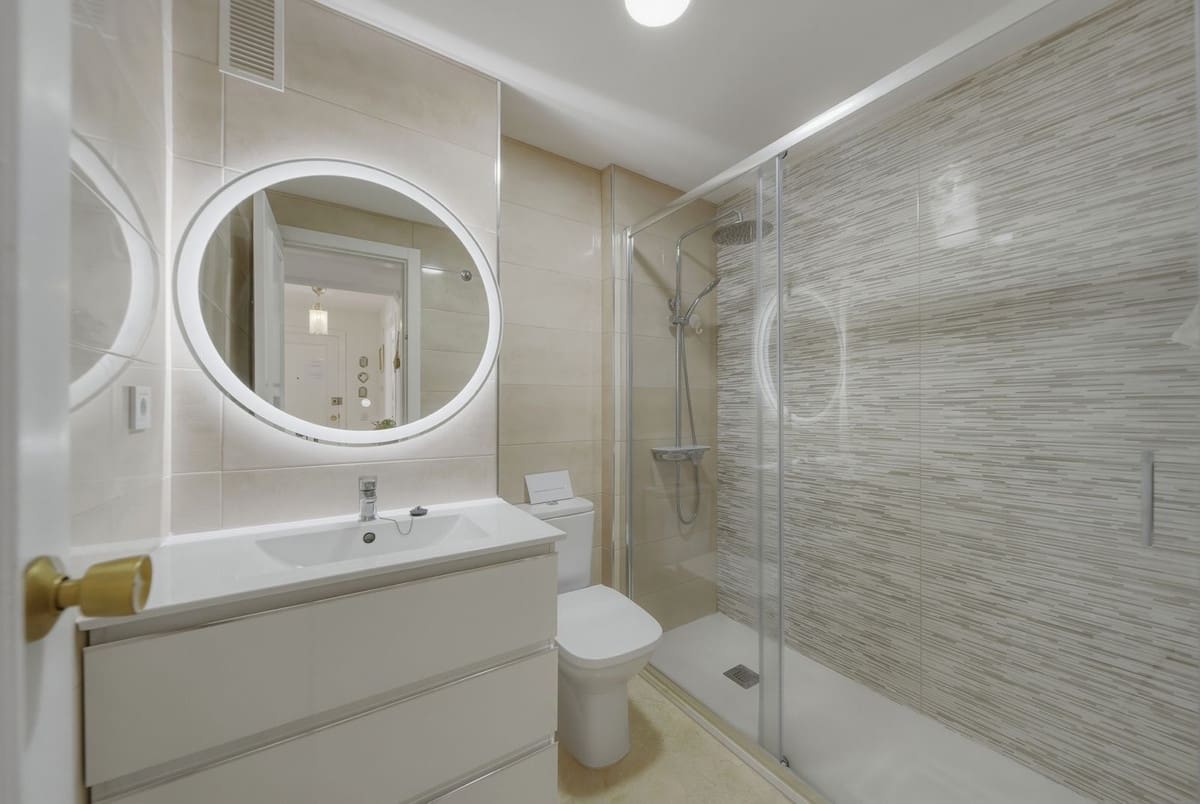 1 soveværelse Penthouse til salg i Benalmadena med garage - € 290.000 (Ref: 9744001)