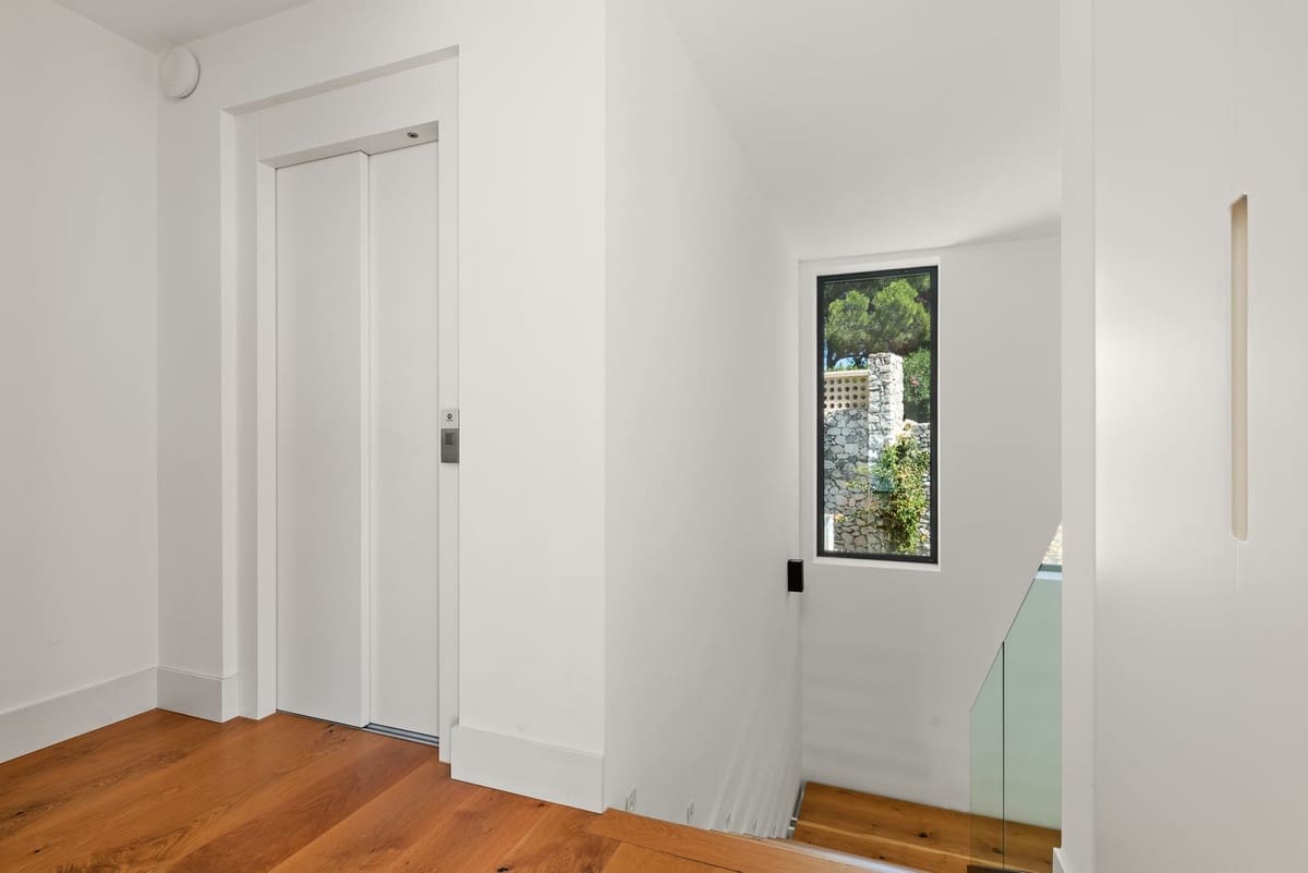 4 soverom Villa til salgs i Rio Real - € 5 098 000 (Ref: 9747430)