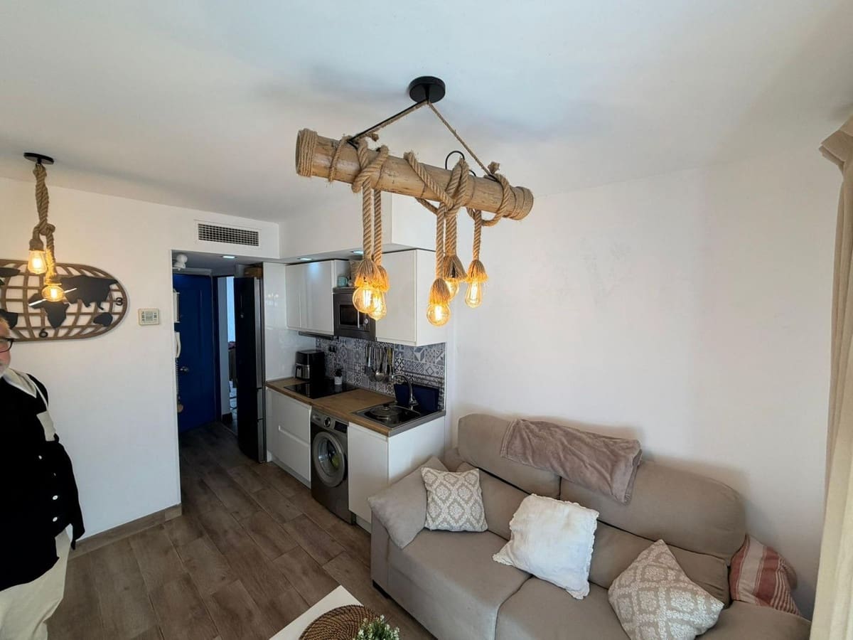 1 sypialnia Apartament na sprzedaż w Benalmadena z garażem - 245 000 € (Ref: 9755053)